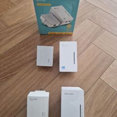 TP Link AV 600 and AV 200 WiFi extender