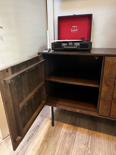 side board