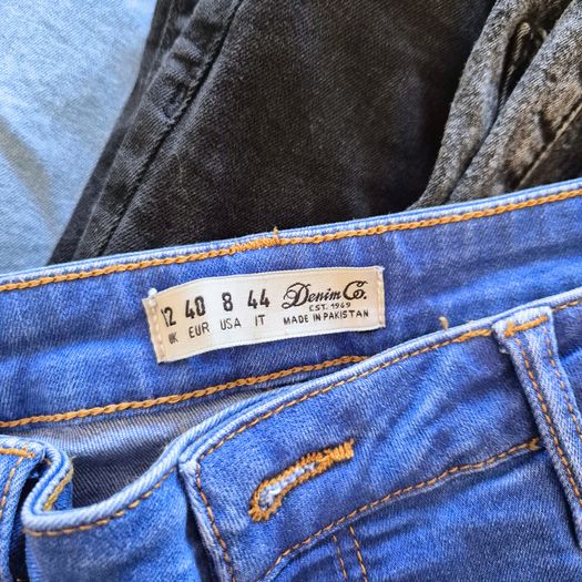 Bundle of 6 High-Rise Skinny Jeans