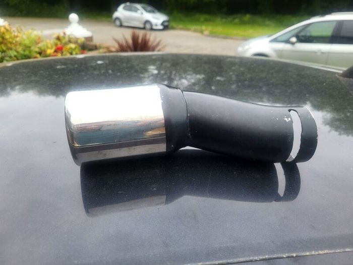 Exhaust pipe cosmetic