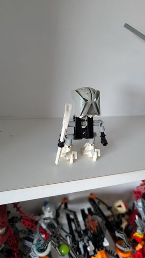 Bionicle Turaga Nuju