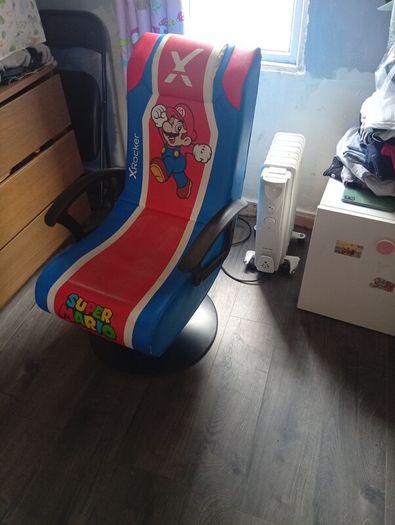 gaming chair