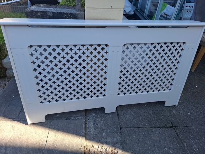 Radiator cover