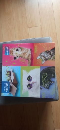 Massive collection of jigsaw puzzles