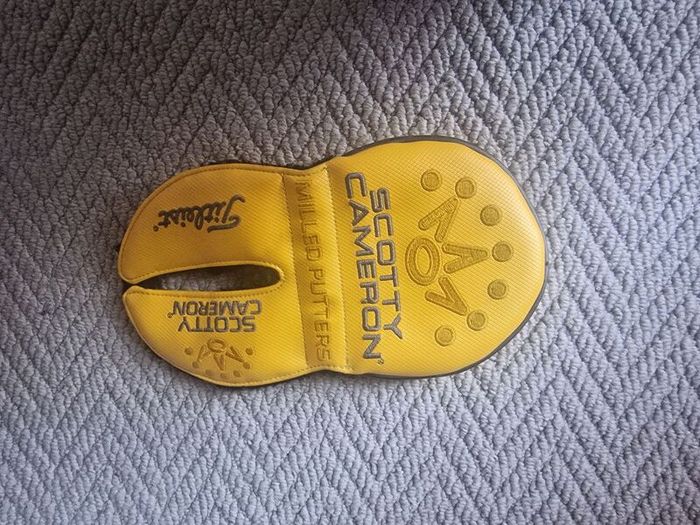 Scotty Cameron 5.5s Center shaft