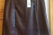 BNWT Ladies Red Wine Burgundy faux leather skirt size 16 includes postage