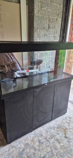 Juwel Rio Led 240 and Cabinet
