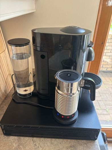Nespresso Vertuo Machine, Aeroccino 4 & pod holder