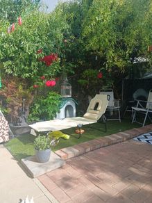sun lounger