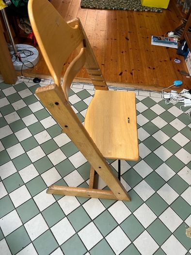 Stokke chair