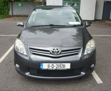 Toyota Auris 2011
