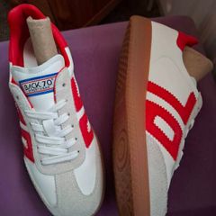 Back 70 Trainers Cloud/Red - Size 5