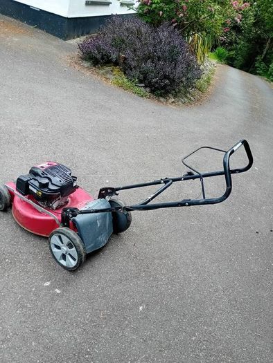 castelgarden lawnmower
