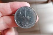 2000 Irish One Punt Coin