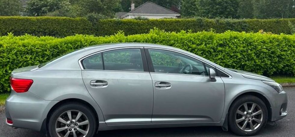 Toyota Avensis 2012