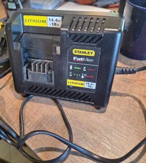 stanley FatMax V18 FMC620LB batteries