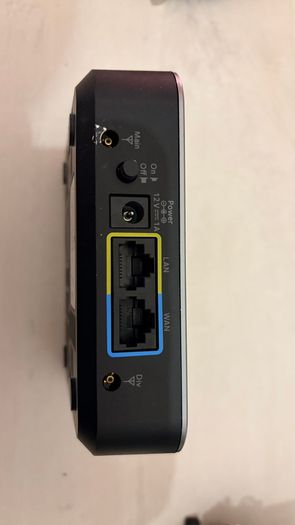 Netgear LB1120 4G Modem w/External Aerial