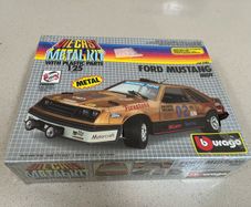 Ford Mustang 1/24 Kit Burago