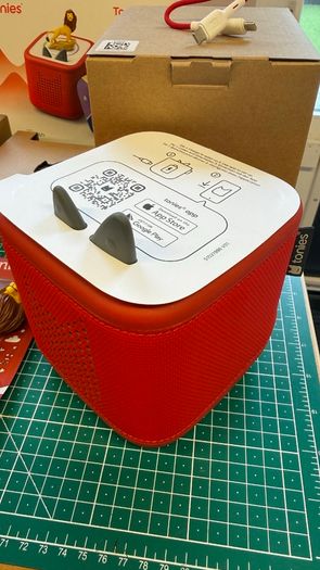 Toniebox 2 Full Play Set Red Lion King, New but Opened