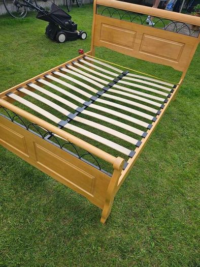 Double bed 4'6"