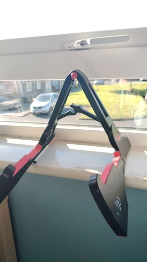 Guitar stand