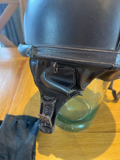 Antique/Vintage Leather Motorcycle Helmet/Gloves