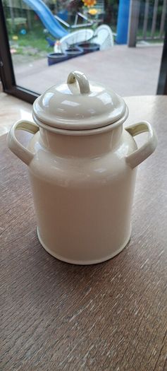 Milk jug
