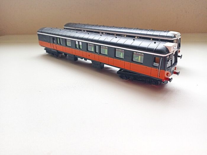 Model Railway Irish 2 Car Aec Dcc Ready