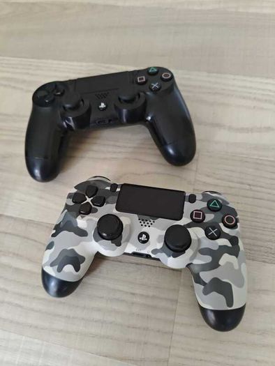 PlayStation 4 with 2 DualShock Controllers