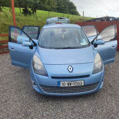2010 Renault Grand Scenic
