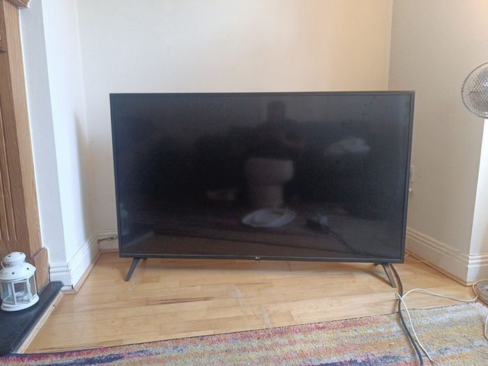 Lg smart tv 55"
