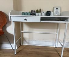 White Desk