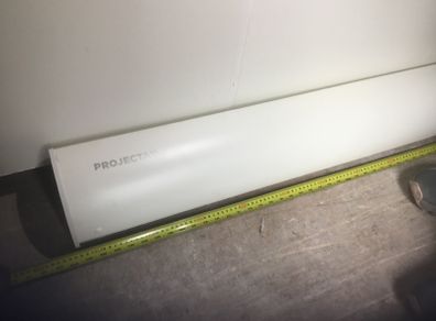 Legrand Projecta AV. II projecter screen. 2no.
