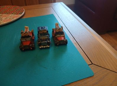 TeddyBears resin based toys. Set of three