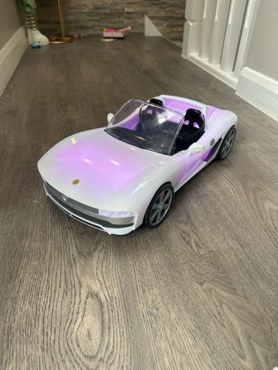 Rainbow high colour change car