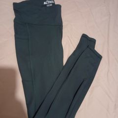 new dark green leggings