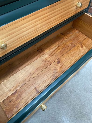 Solid wood Chest of Drawers