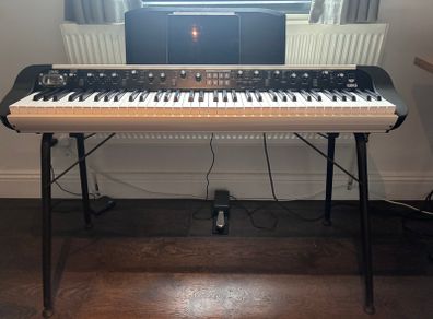 Korg Sv2 73sp