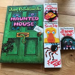 Vintage Haunted House Pop-up Book