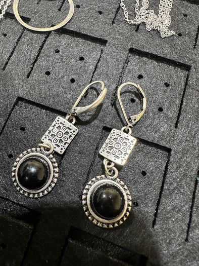 earings