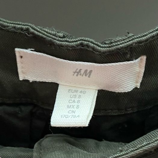 BNWT H&M Green Trousers
