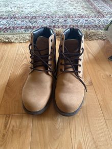 GEOX men's boots EU size 41- almost new used only once or twice