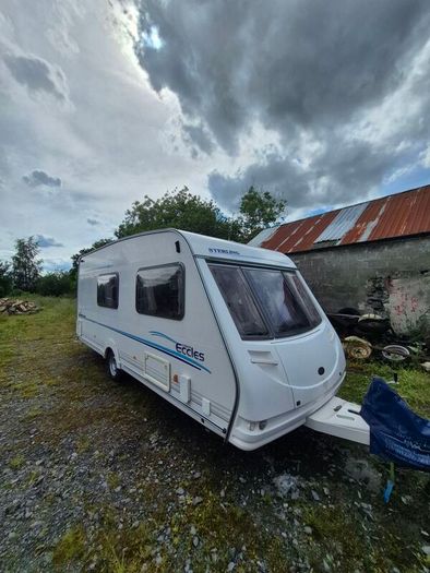 sterling eccles caravan