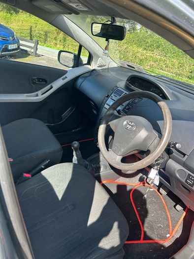 For sale 2010 Toyota Yaris 1.0 mint car