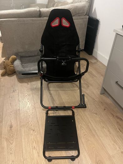 Racing simulator cockpit