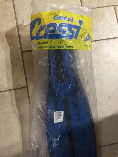 Diving fins