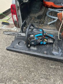 chainsaw
