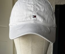 Tommy Hilfiger white cap  One size