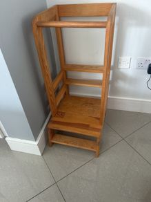 Kids wooden step for kitchen