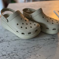 Crocs  Classic Crush Clogs size 11
